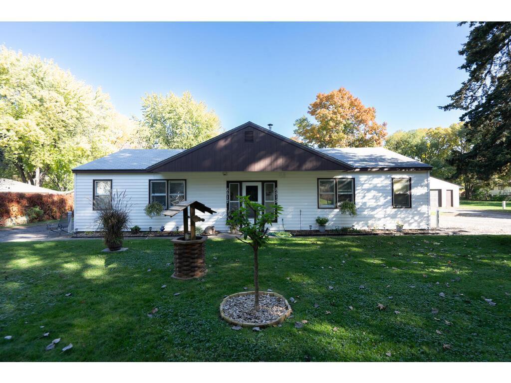8517 Davenport Street NE Blaine MN 55449 6467970 image1