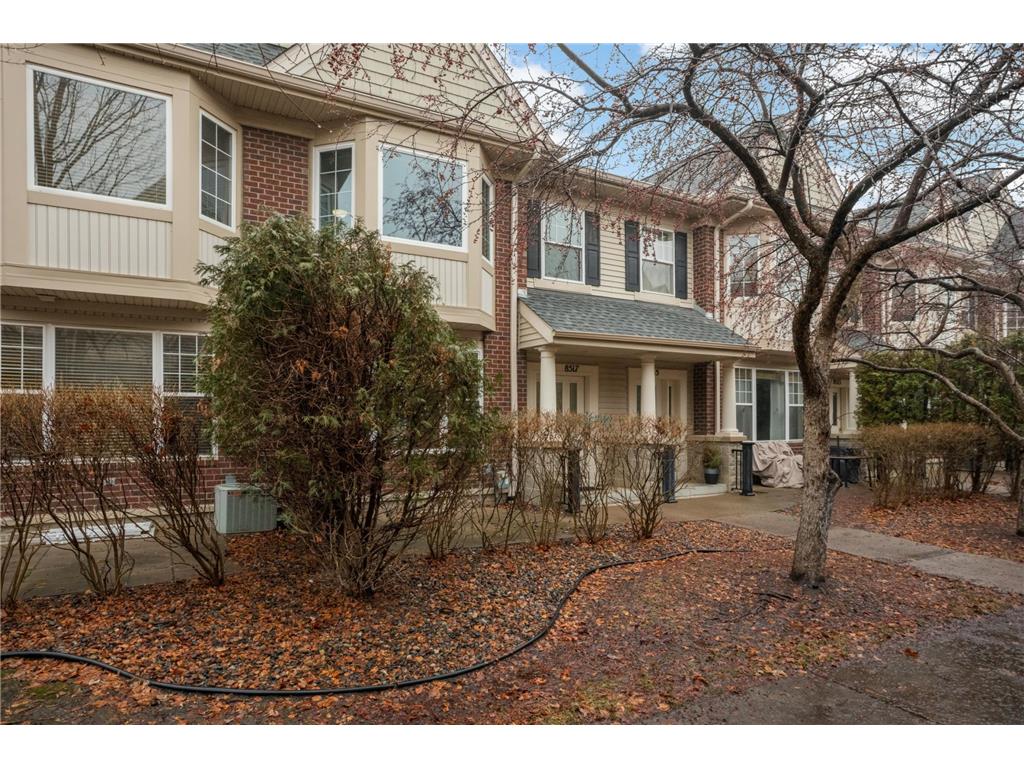 8517 Forestview Lane N Maple Grove MN 55369 7034248 image1
