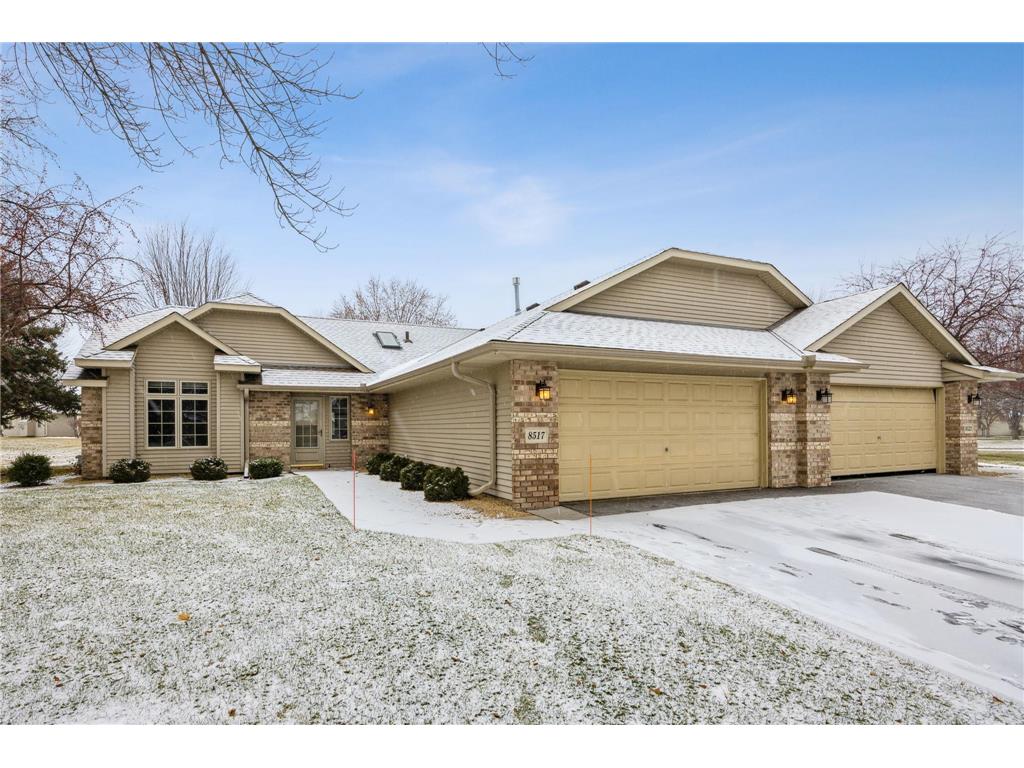 8517 Inverness Lane N Brooklyn Park MN 55443 6475572 image1