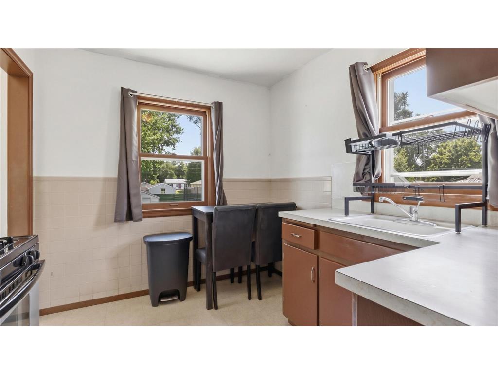 8519 Stevens Avenue S Bloomington MN 55420 7093708 image3