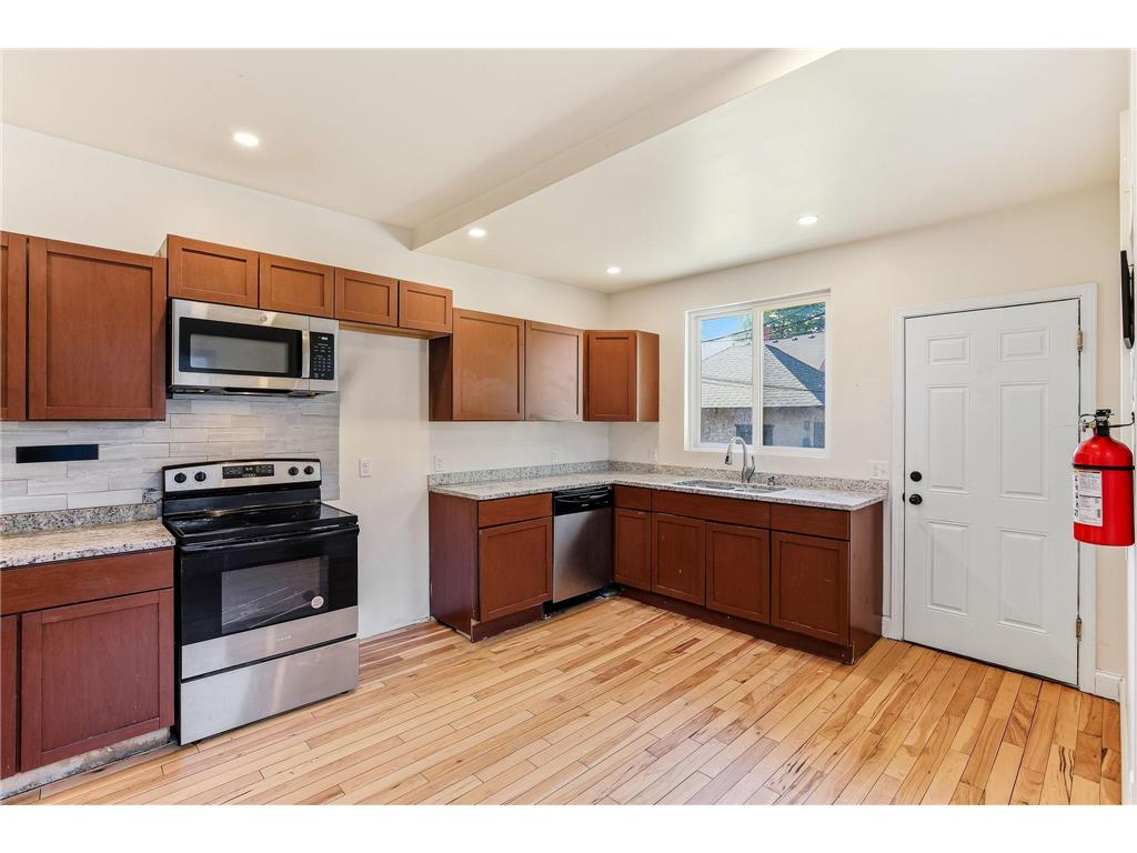 852 Ashland Avenue Saint Paul MN 55104 7095770 image11