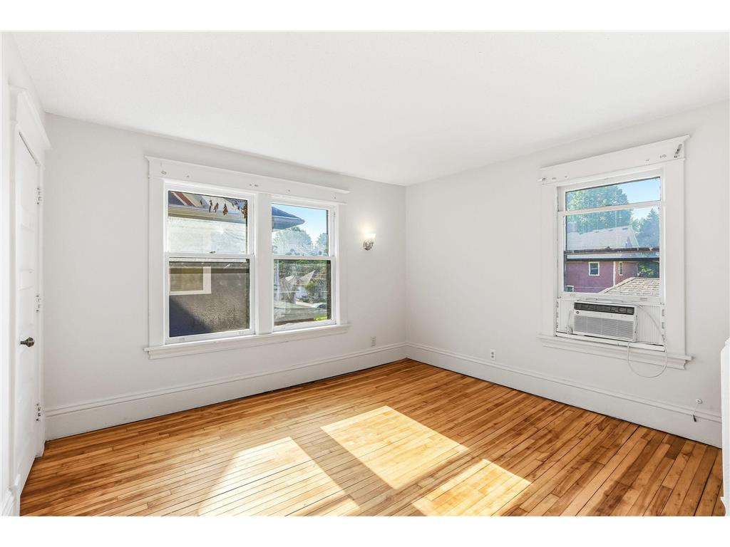 852 Ashland Avenue Saint Paul MN 55104 7095770 image24