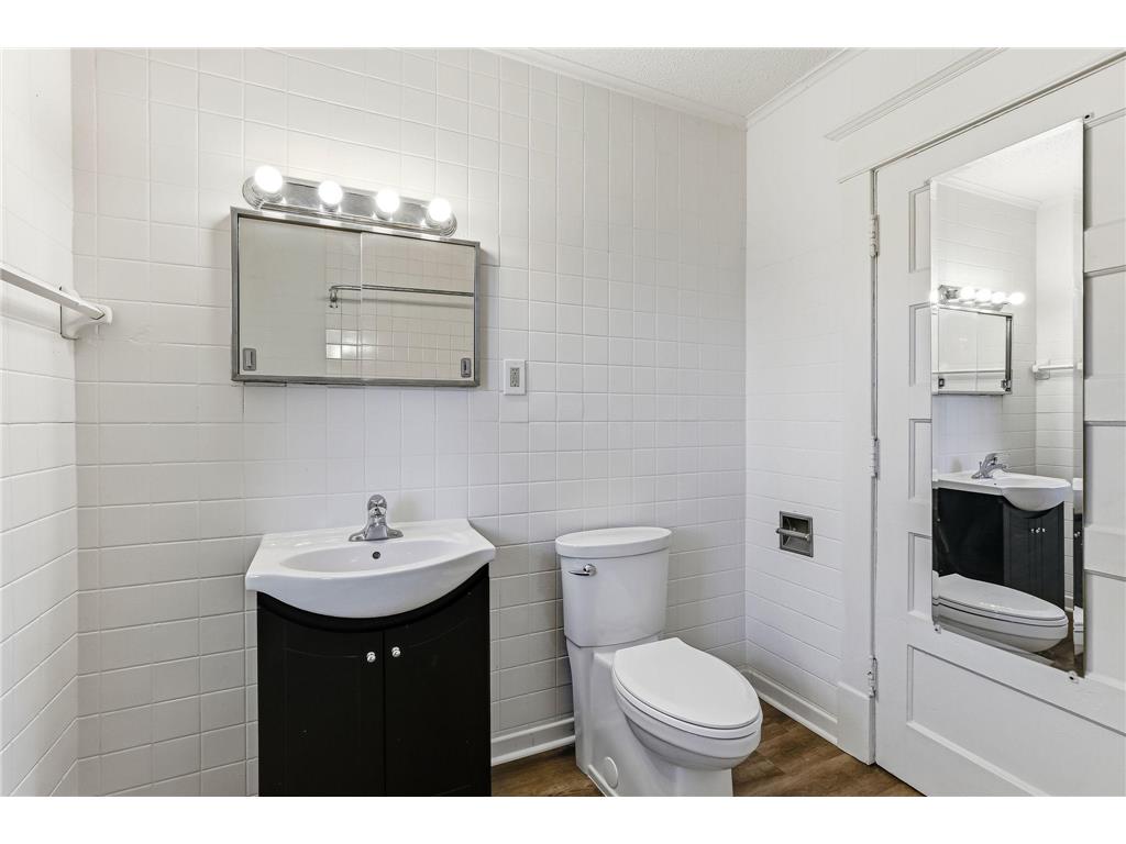 852 Ashland Avenue Saint Paul MN 55104 7095770 image26