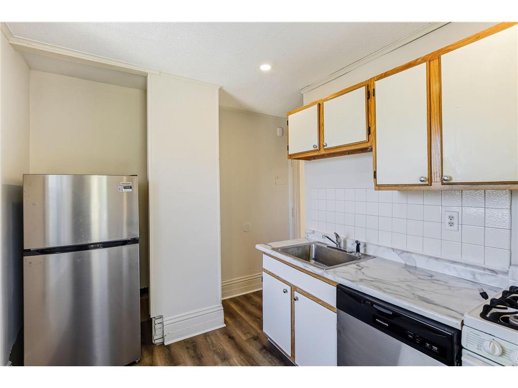 852 Ashland Avenue Saint Paul MN 55104 7095770 image29