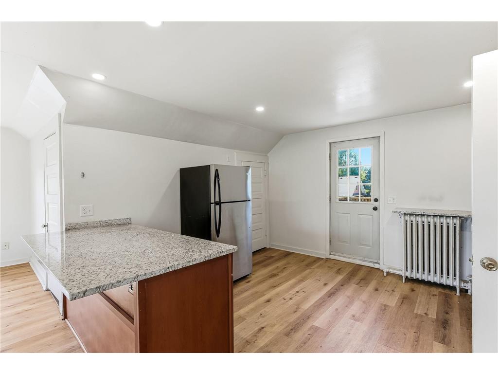 852 Ashland Avenue Saint Paul MN 55104 7095770 image33
