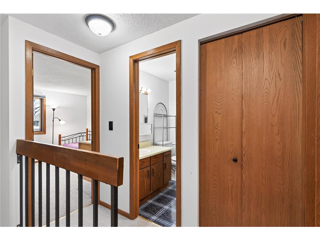 852 Woodgate Drive #216 Vadnais Heights MN 55127 7064038 image10