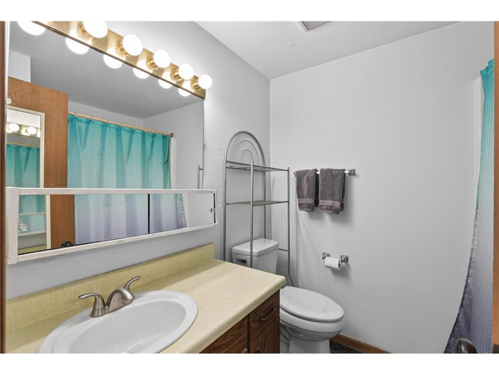 852 Woodgate Drive #216 Vadnais Heights MN 55127 7064038 image14