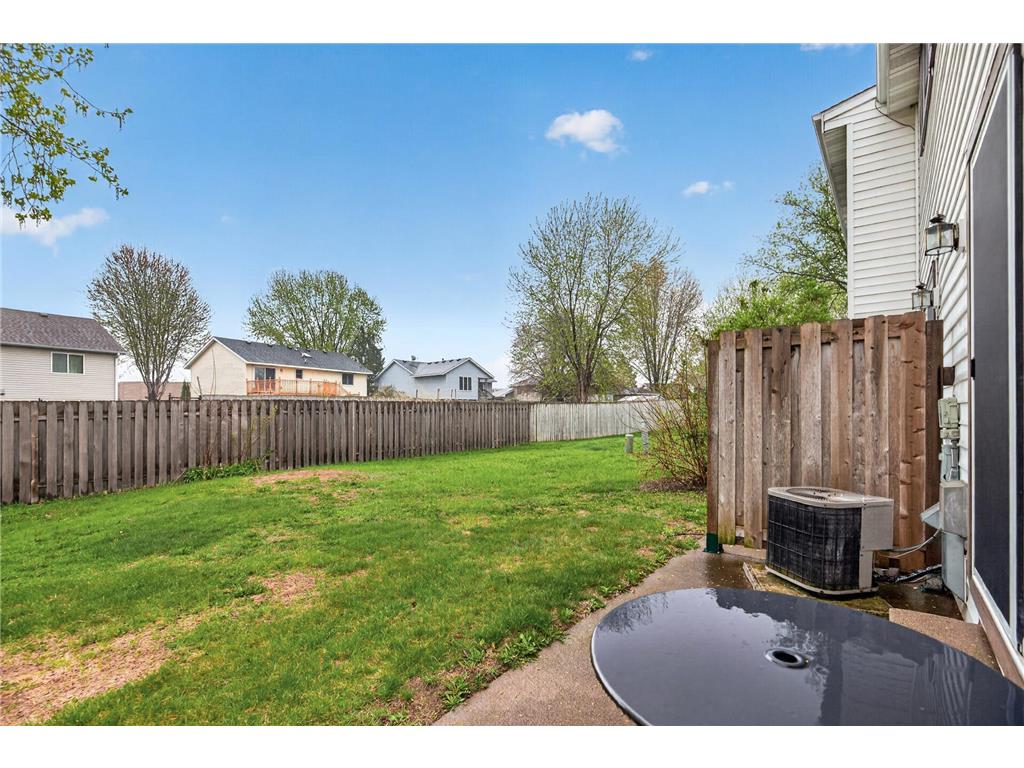 852 Woodgate Drive #216 Vadnais Heights MN 55127 7064038 image17
