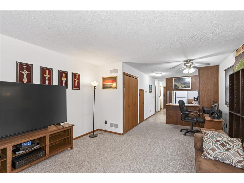 852 Woodgate Drive #216 Vadnais Heights MN 55127 7064038 image3