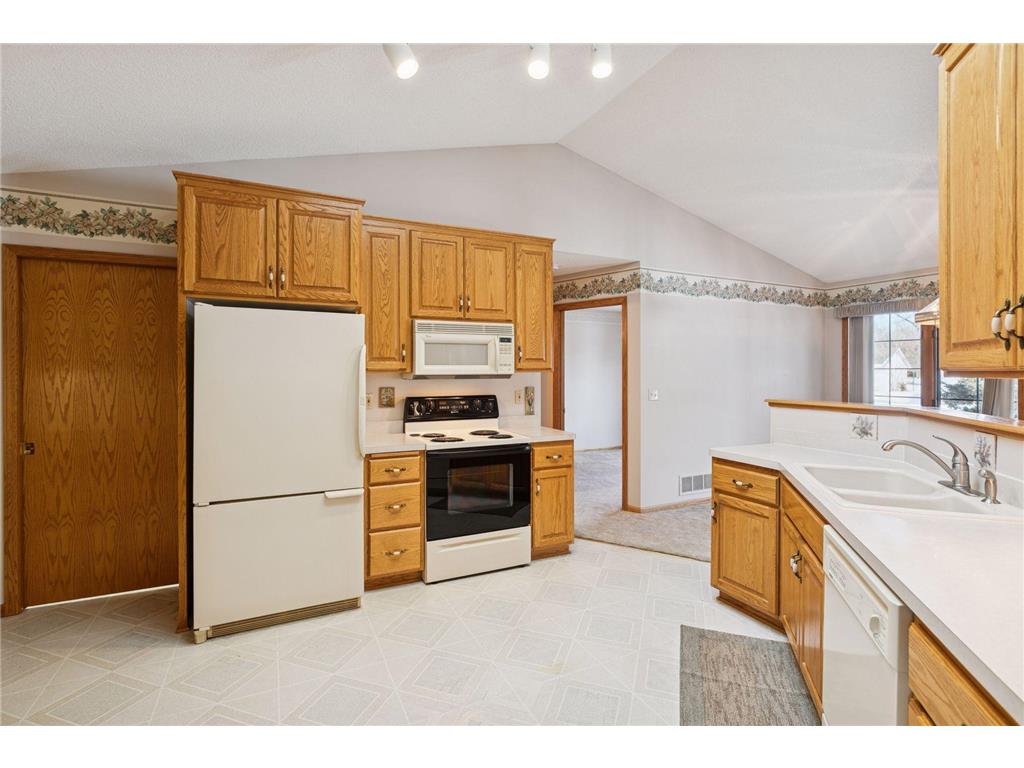8520 Inverness Lane N Brooklyn Park MN 55443 7026354 image18