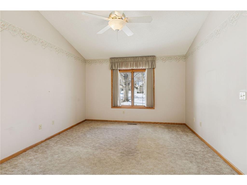 8520 Inverness Lane N Brooklyn Park MN 55443 7026354 image21