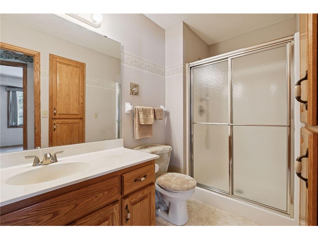 8520 Inverness Lane N Brooklyn Park MN 55443 7026354 image28