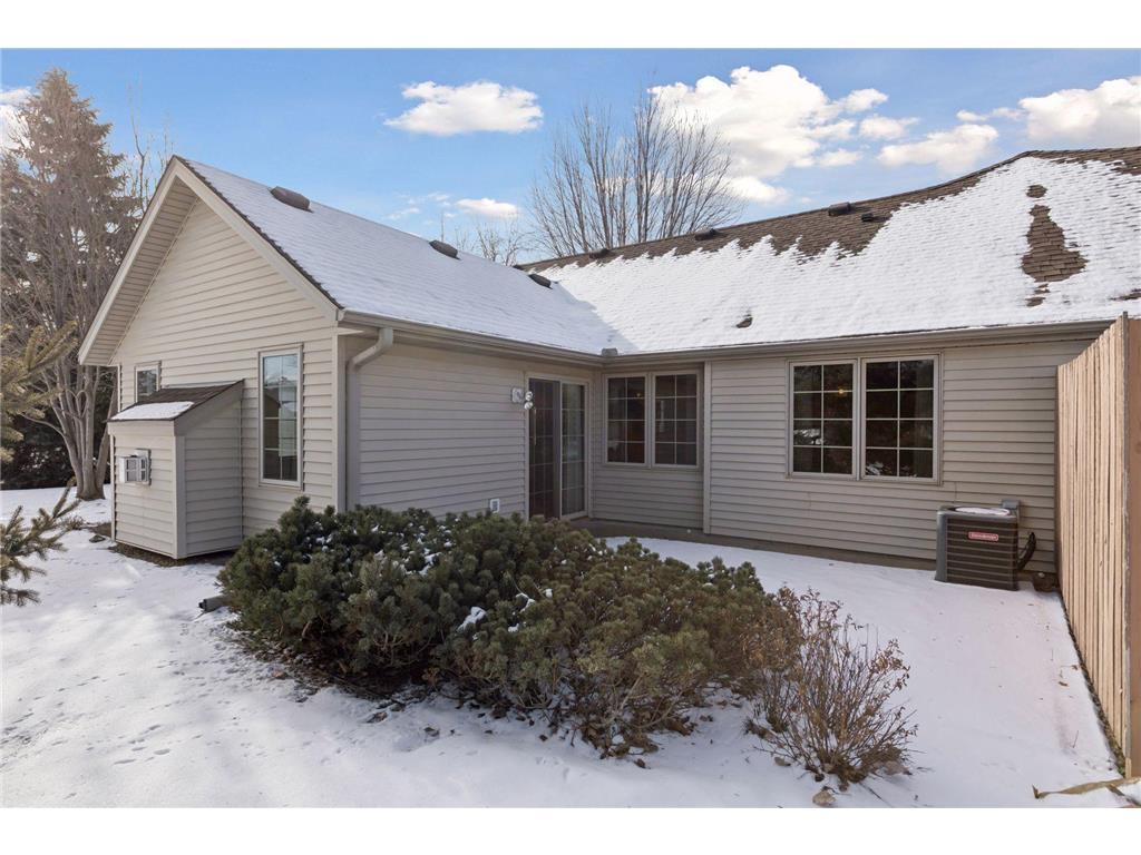 8520 Inverness Lane N Brooklyn Park MN 55443 7026354 image32
