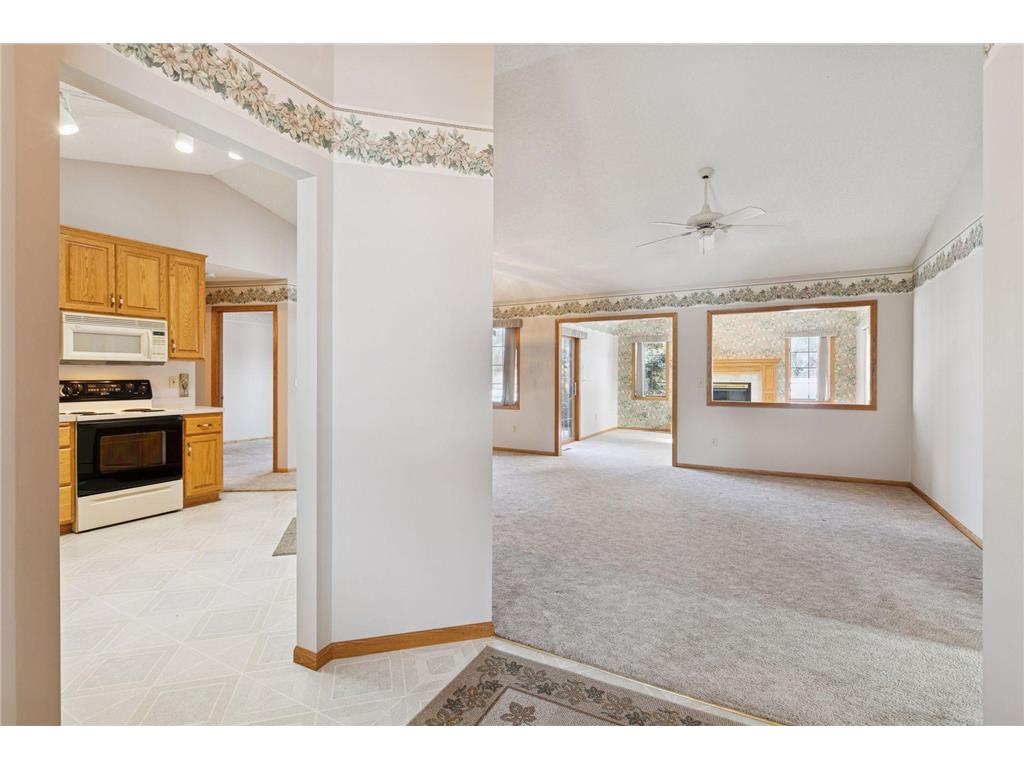 8520 Inverness Lane N Brooklyn Park MN 55443 7026354 image4