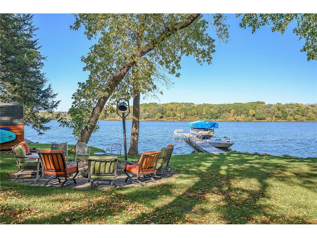 8520 Waters Edge Drive Chanhassen MN 55317 - Susan Lake 6446019 image1