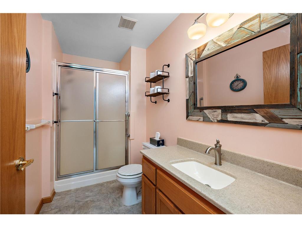 8521 Telford Lane Brooklyn Park MN 55443 7089728 image14