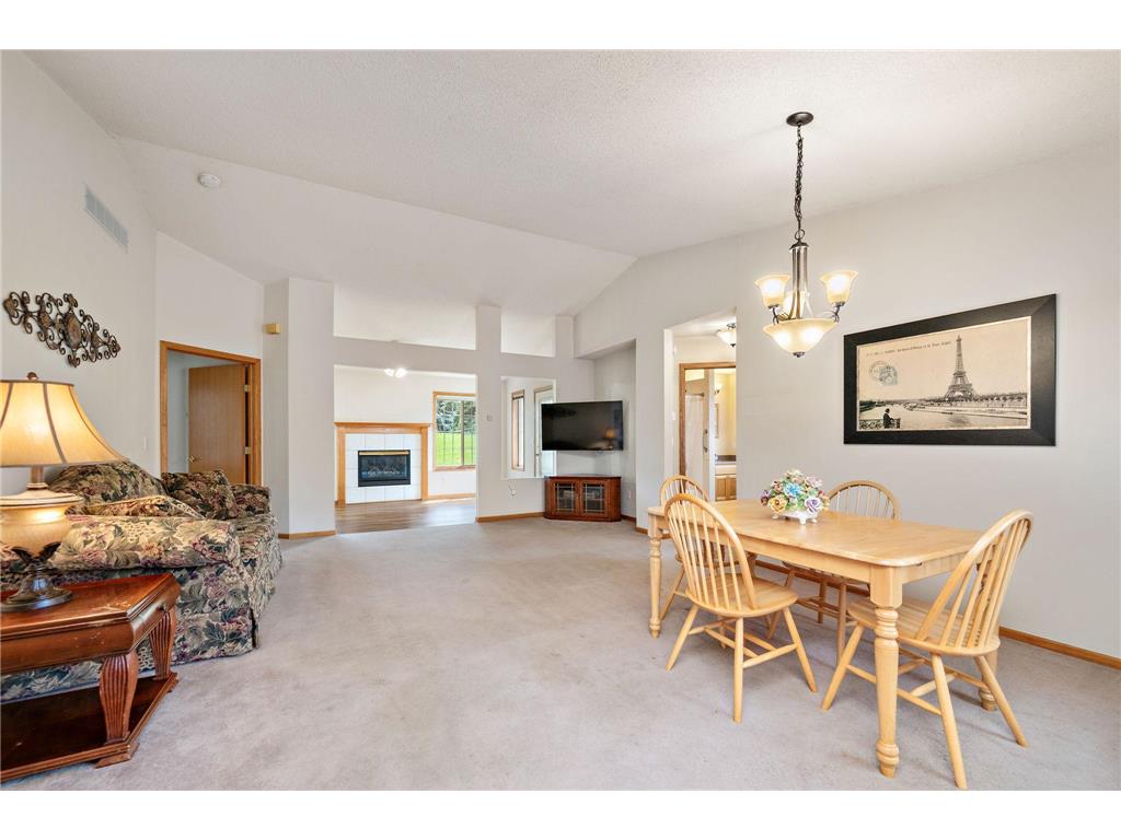 8521 Telford Lane Brooklyn Park MN 55443 7089728 image3