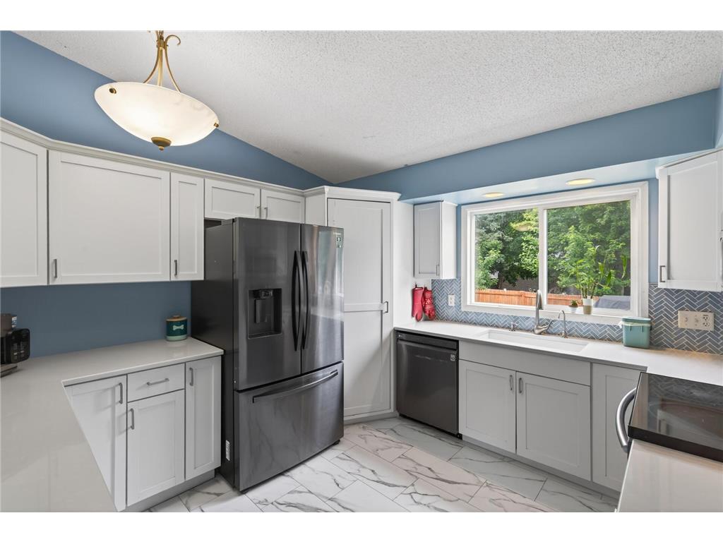 8522 Darnel Road Eden Prairie MN 55347 7066815 image2
