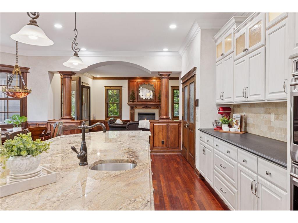 8523 Amsden Road Bloomington MN 55438 6726145 image18