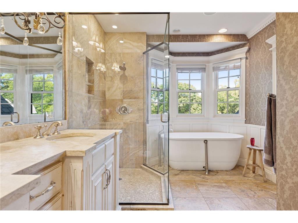 8523 Amsden Road Bloomington MN 55438 6726145 image28