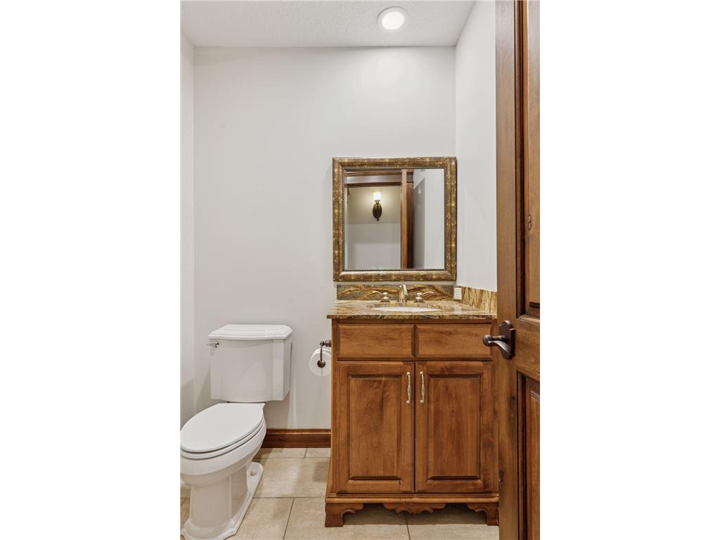 8523 Amsden Road Bloomington MN 55438 6726145 image49