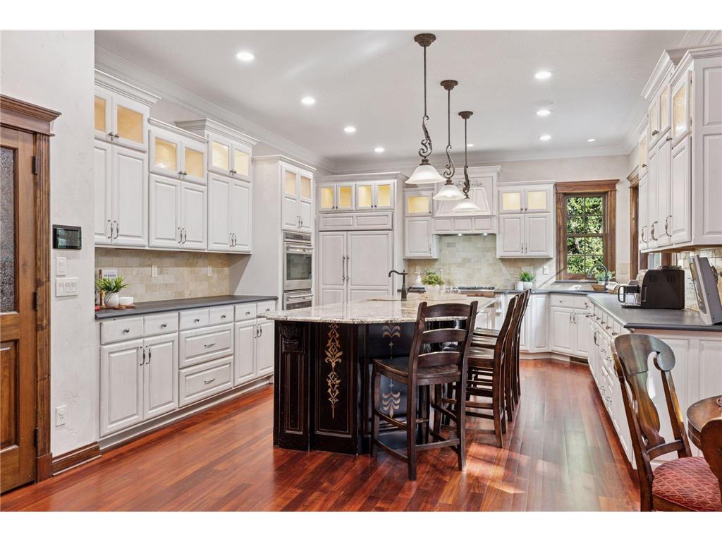 8523 Amsden Road Bloomington MN 55438 6726145 image5