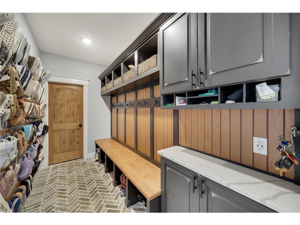 8524 Haeg Drive Bloomington MN 55431 - Penn 7107735 image21