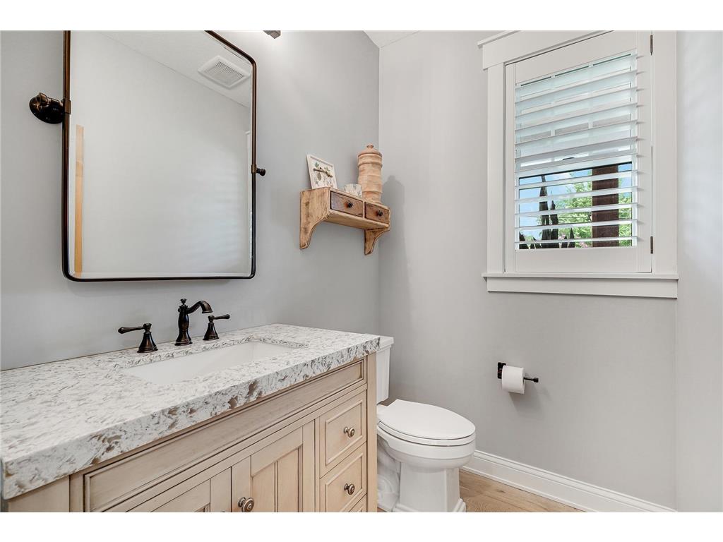 8524 Haeg Drive Bloomington MN 55431 - Penn 7107735 image33