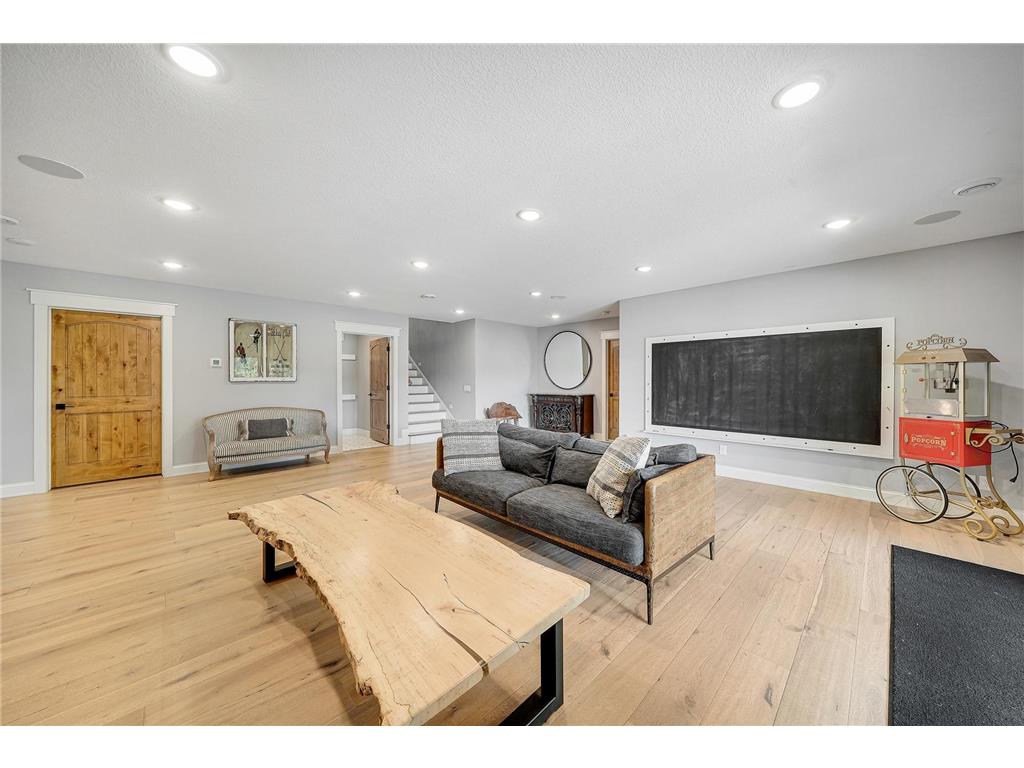 8524 Haeg Drive Bloomington MN 55431 - Penn 7107735 image37