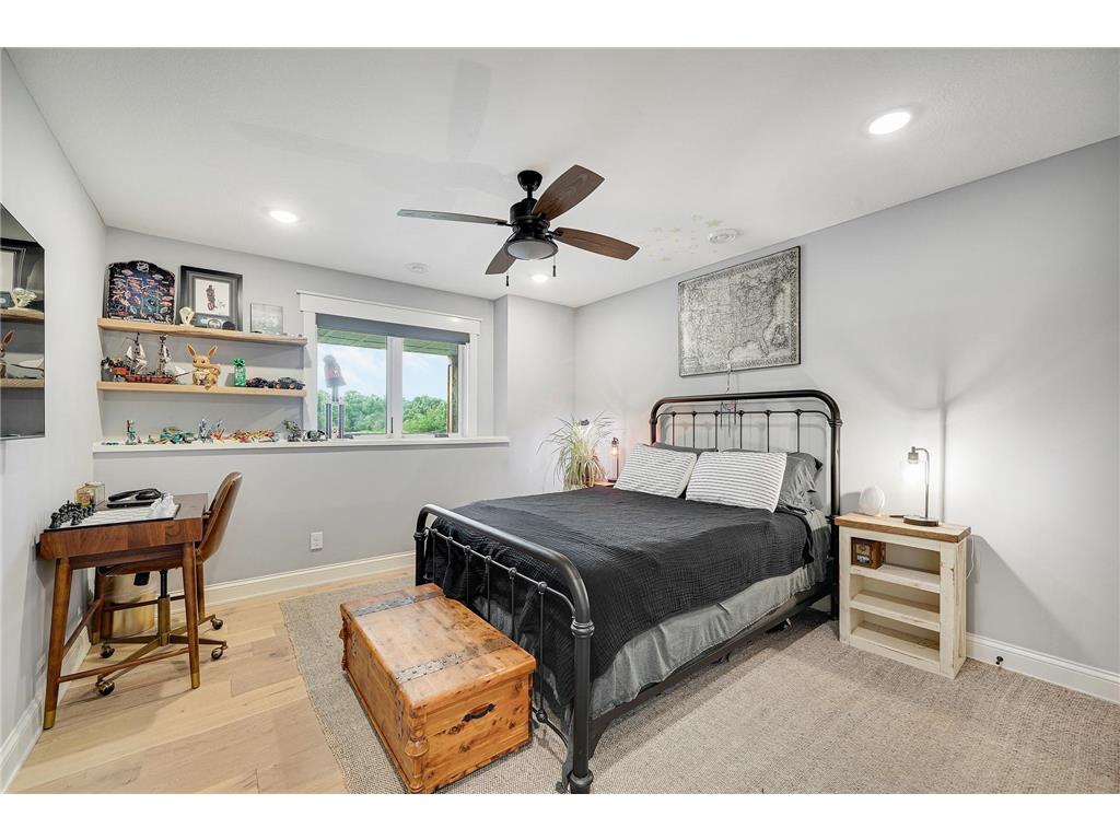 8524 Haeg Drive Bloomington MN 55431 - Penn 7107735 image39