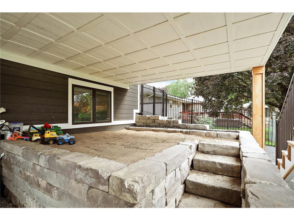 8524 Haeg Drive Bloomington MN 55431 - Penn 7107735 image59