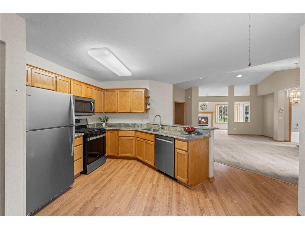 8524 Telford Crossing Brooklyn Park MN 55443 7062337 image16