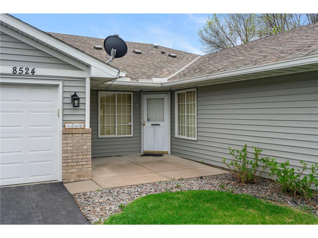8524 Telford Crossing Brooklyn Park MN 55443 7062337 image4