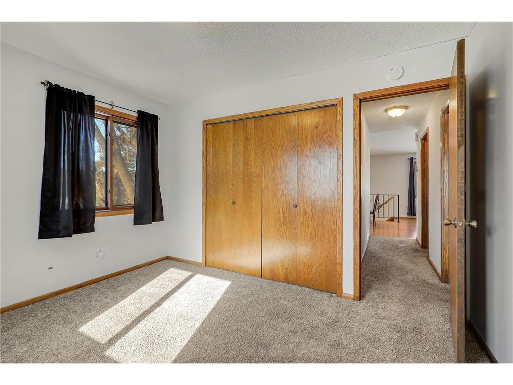 8525 Maplebrook Parkway N Brooklyn Park MN 55445 7018422 image13