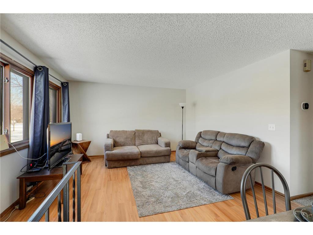 8525 Maplebrook Parkway N Brooklyn Park MN 55445 7018422 image7