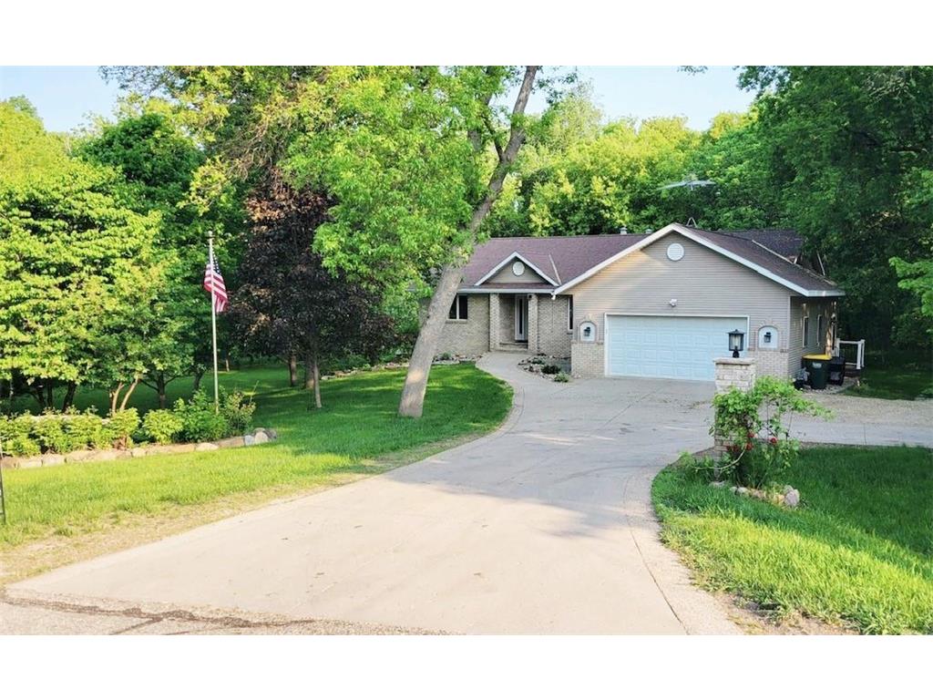 8526 Oak Ridge Drive, Spicer, MN, 56288 MLS 6355129 Edina Realty