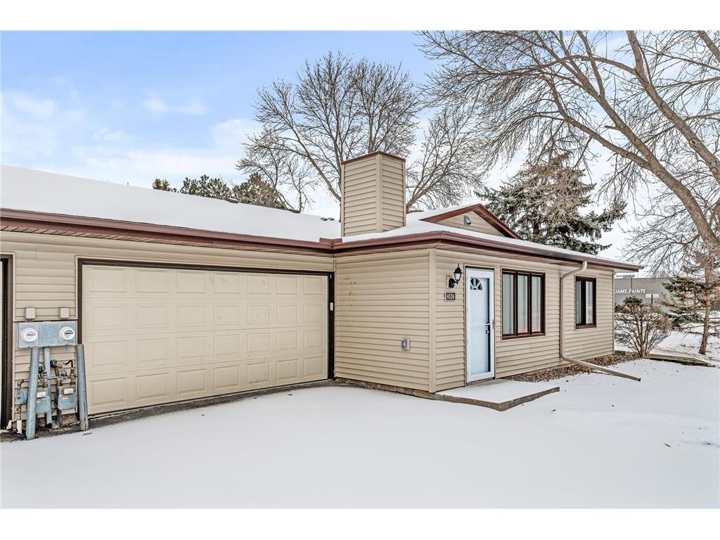 8526 S Maplebrook Circle Brooklyn Park MN 55445 6806902 image1