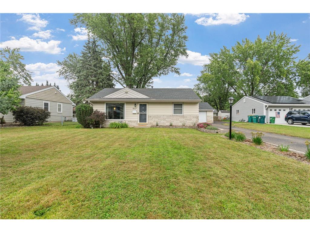 8527 13th Avenue S Bloomington MN 55425 6789069 image1