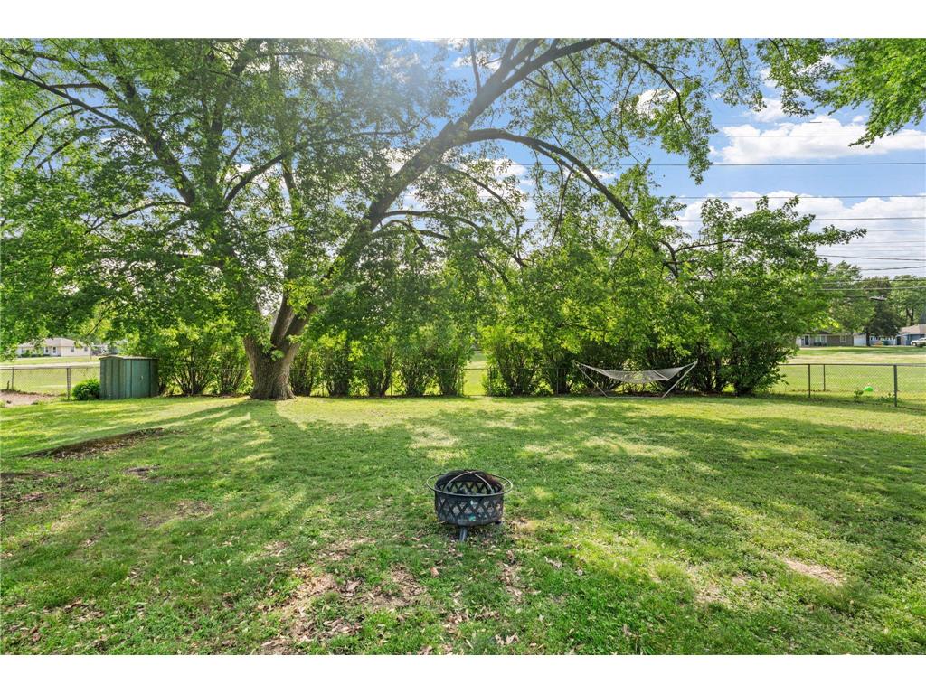 8528 Columbus Avenue S Bloomington MN 55420 7087700 image12