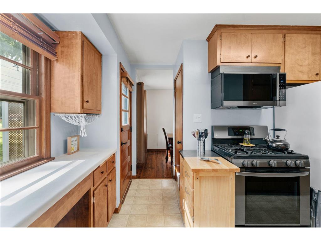 8528 Columbus Avenue S Bloomington MN 55420 7087700 image27