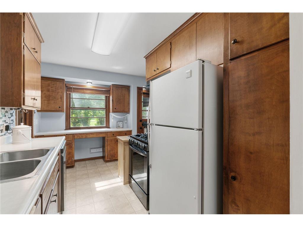 8528 Columbus Avenue S Bloomington MN 55420 7087700 image33