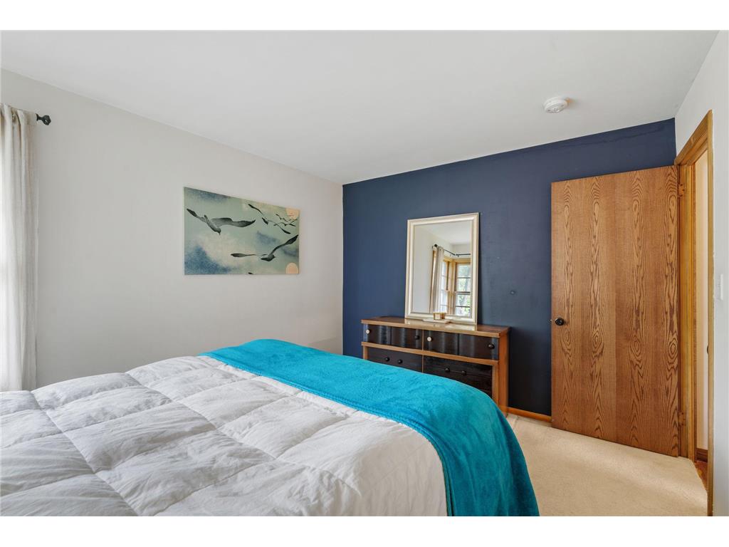 8528 Columbus Avenue S Bloomington MN 55420 7087700 image36