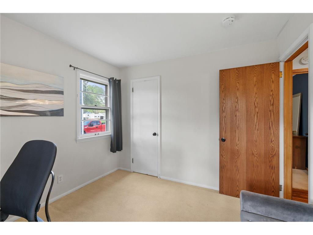 8528 Columbus Avenue S Bloomington MN 55420 7087700 image38