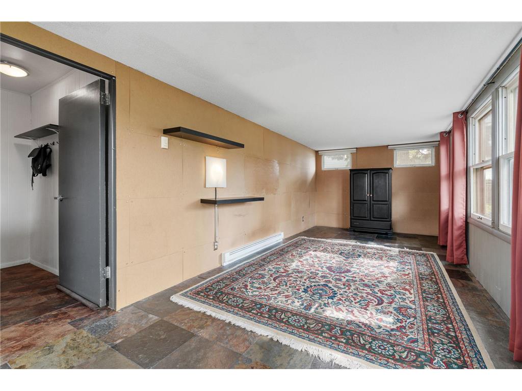 8528 Columbus Avenue S Bloomington MN 55420 7087700 image44