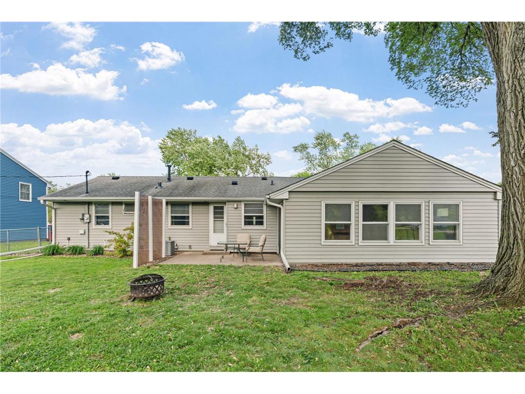8528 Columbus Avenue S Bloomington MN 55420 7087700 image5