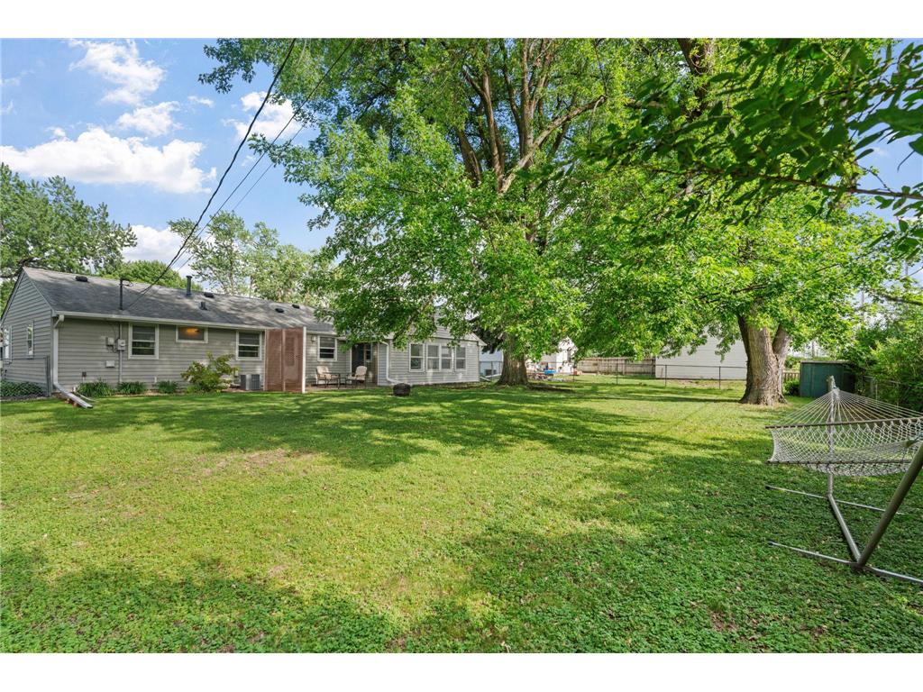 8528 Columbus Avenue S Bloomington MN 55420 7087700 image9