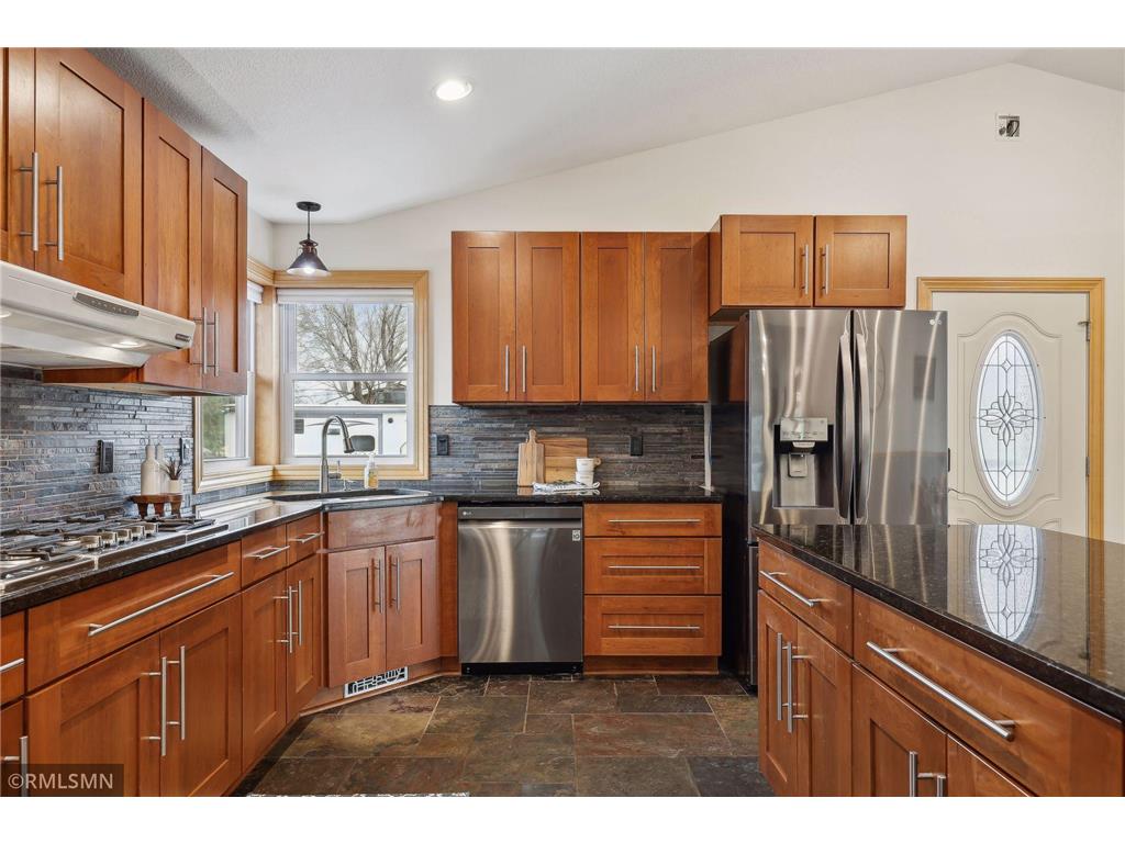 8529 Lake Jane Trail N, Lake Elmo, MN, 55042 MLS 6500658 Edina Realty