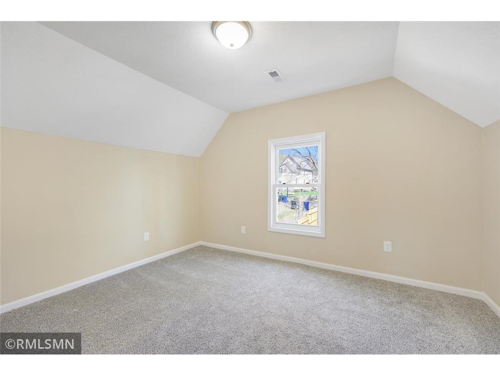 853 Conway Street Saint Paul MN 55106 7090232 image14