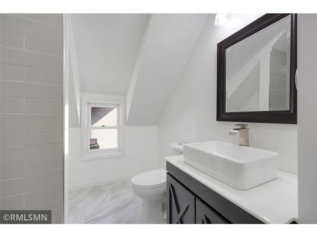 853 Conway Street Saint Paul MN 55106 7090232 image17