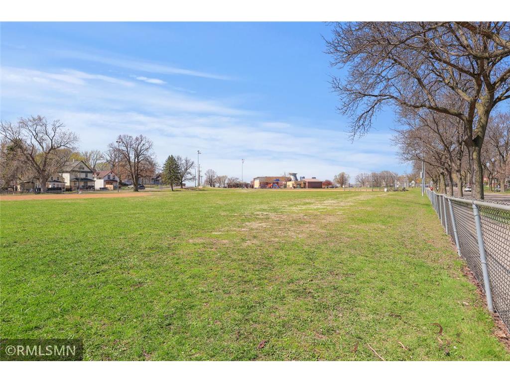 853 Conway Street Saint Paul MN 55106 7090232 image28